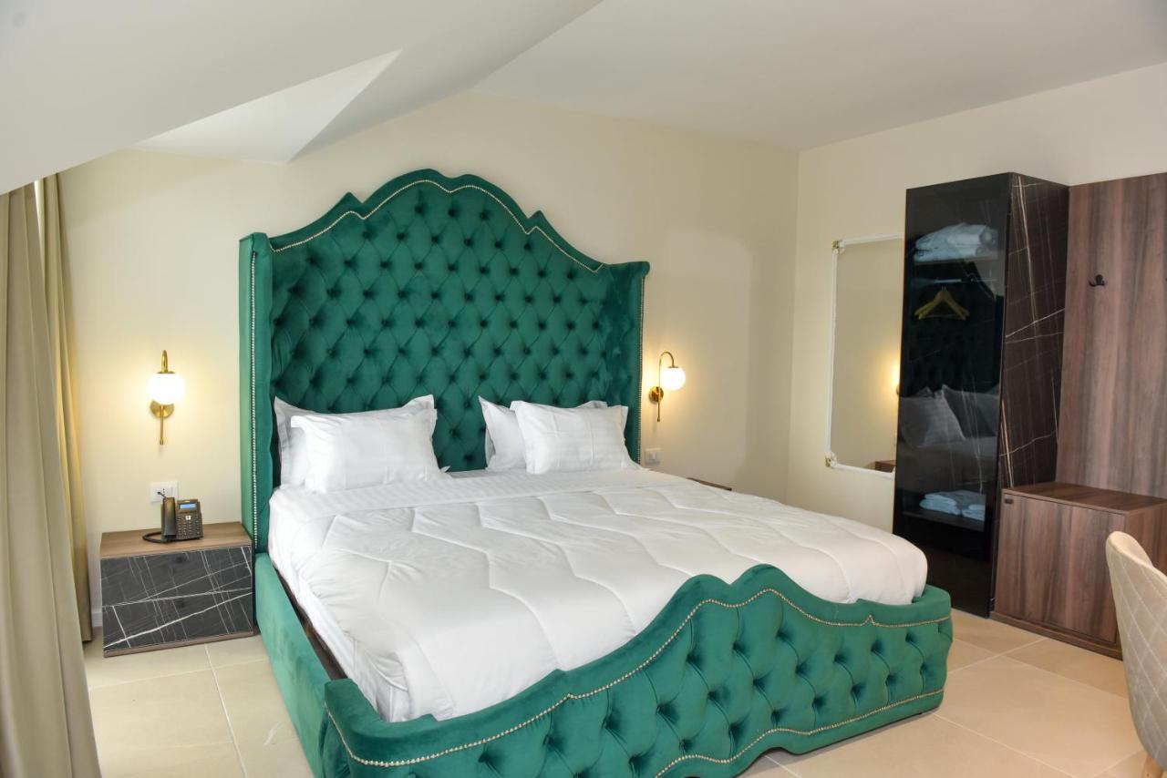 Hotel Royal Papaj Exterior photo